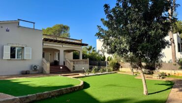 Villa on the beach Santa Ponca