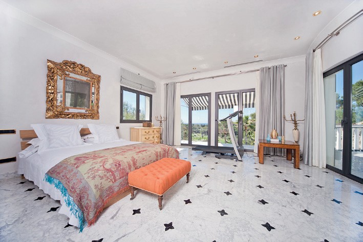 Luxury villa in Bendinat