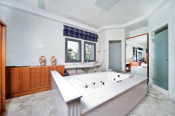 Luxury villa in Bendinat