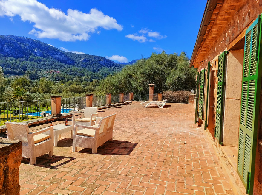 Villa in Esporles in the Tramuntana mountain