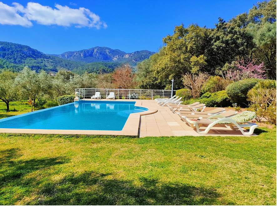Villa in Esporles in the Tramuntana mountain