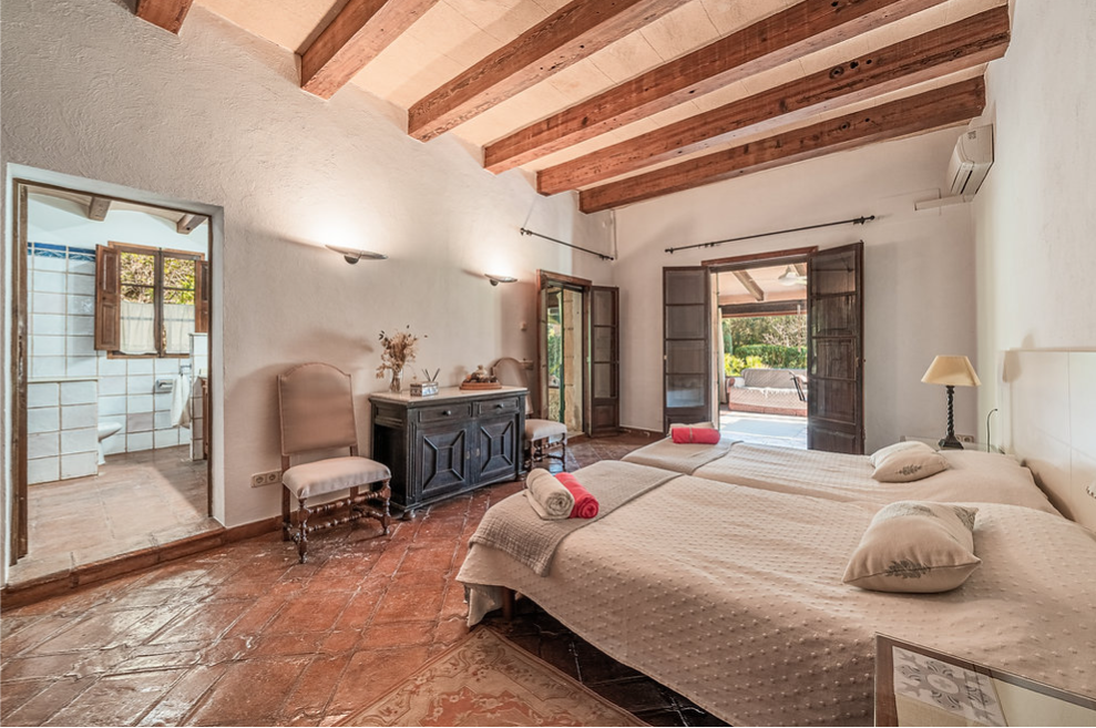 Villa in Esporles in the Tramuntana mountain