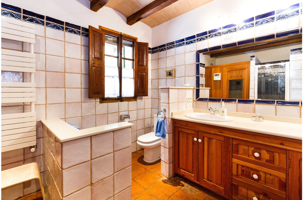 Villa in Esporles in the Tramuntana mountain