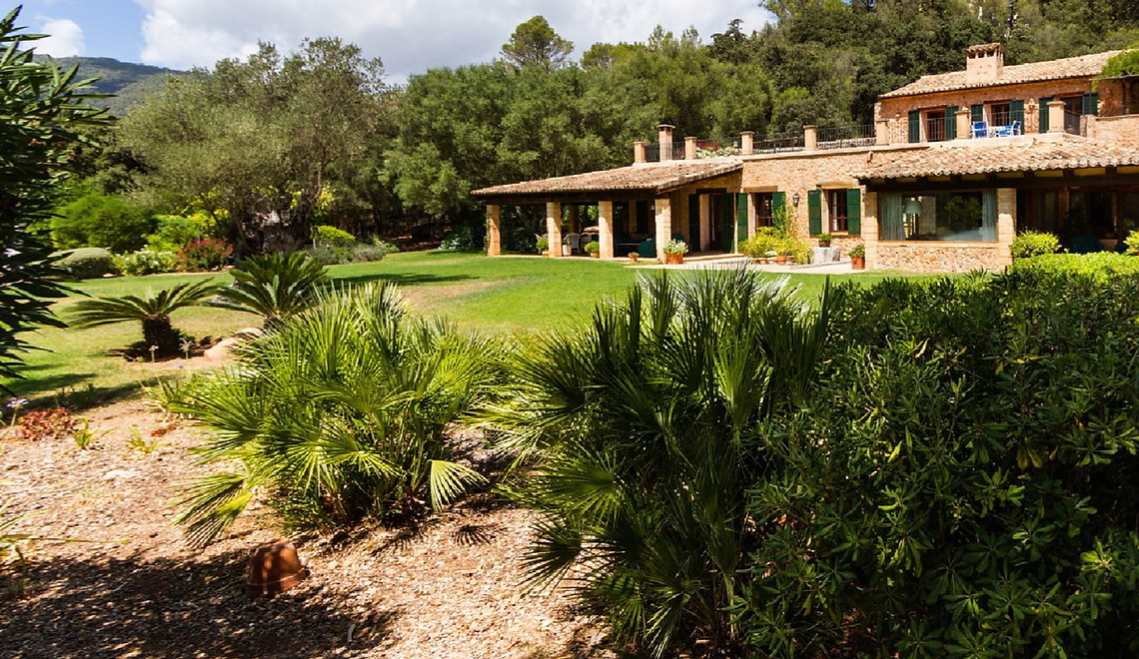 Villa in Esporles in the Tramuntana mountain