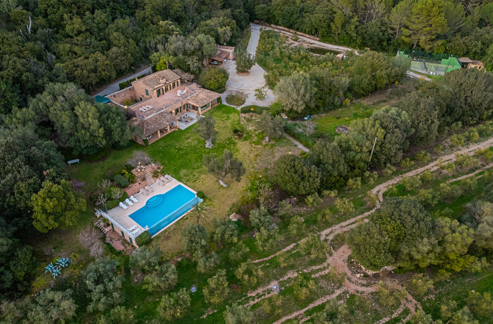 Villa in Esporles in the Tramuntana mountain
