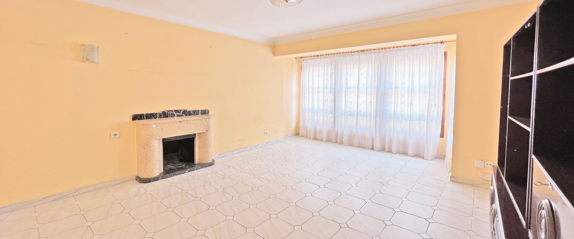 Apartamento cerca de Plaça Espanya
