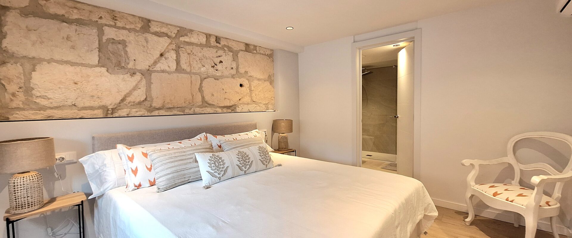 Newly renovated apartament in Cala Mayor