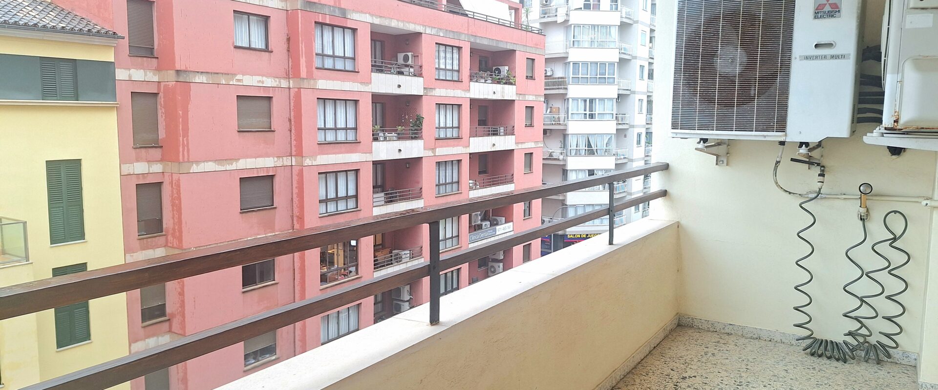 Spacious Apartment to renovate in the Heart of Palma