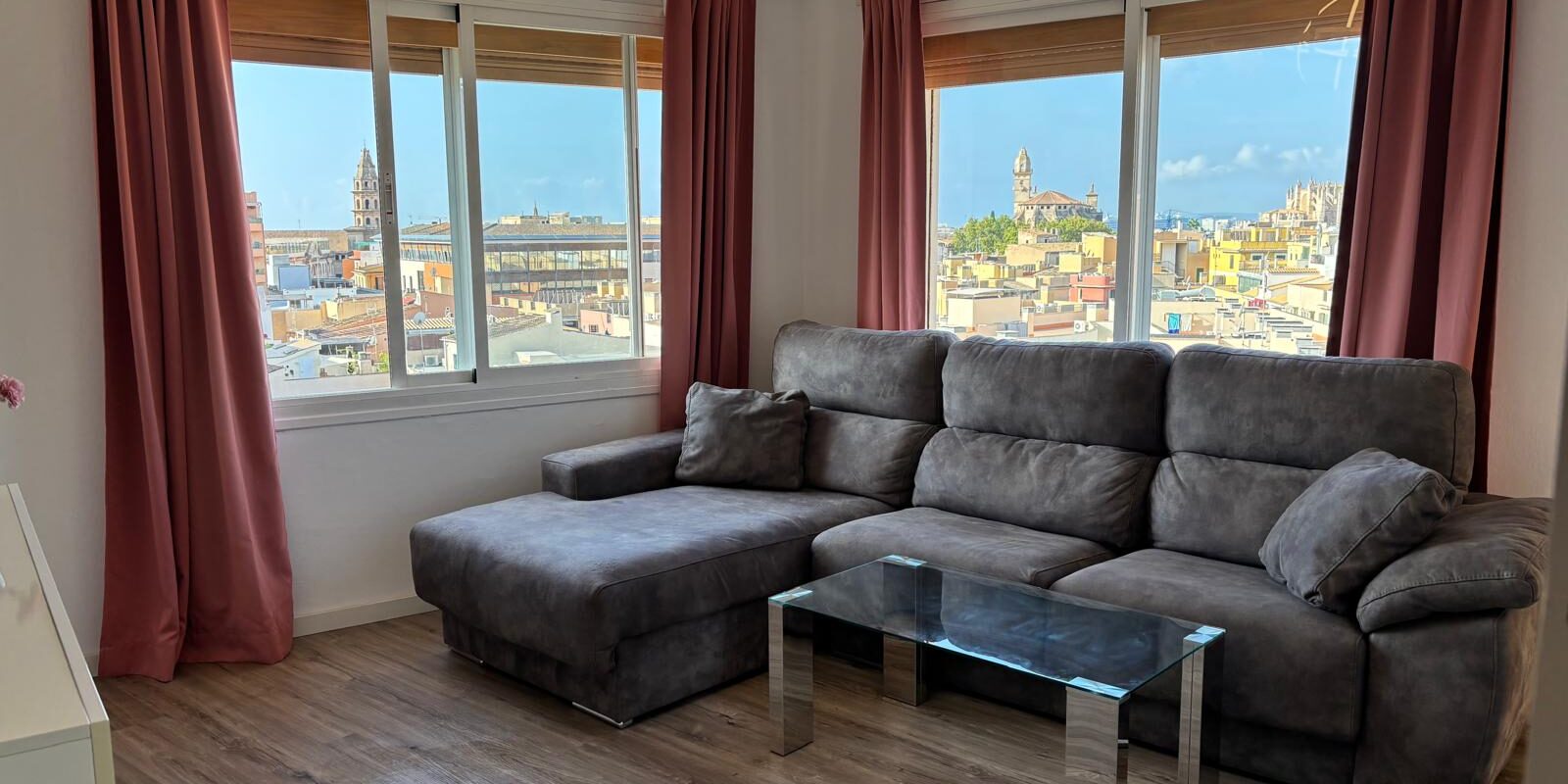 Apartment for Sale in the Heart of Palma