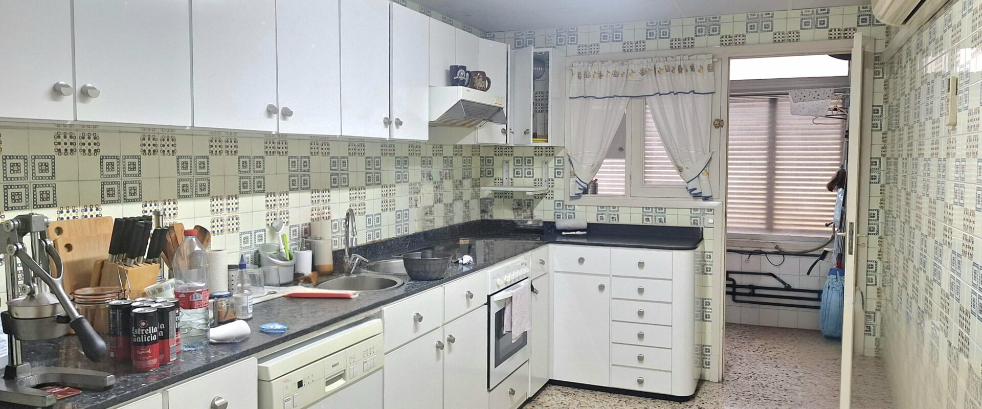 Spacious Apartment to renovate in the Heart of Palma