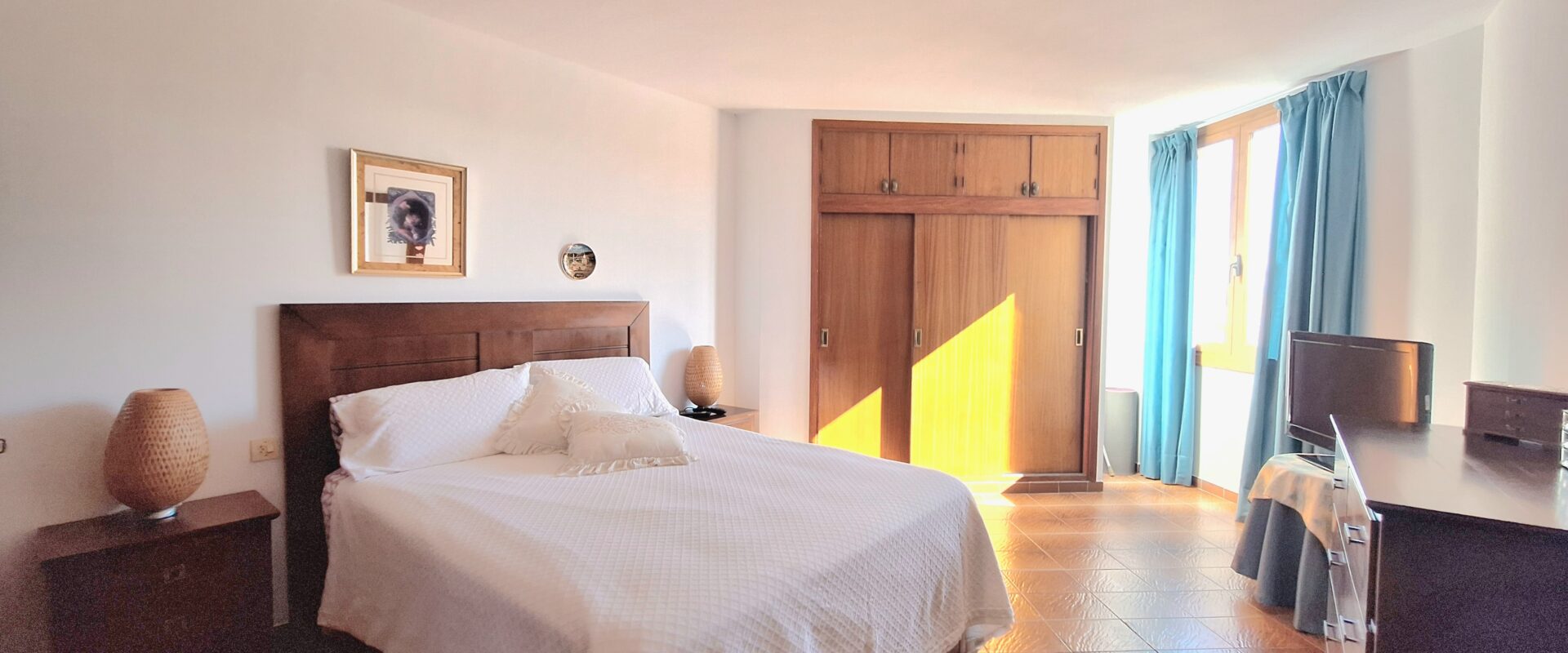 Duplex Penthouse with an Impressive Terrace in Palma