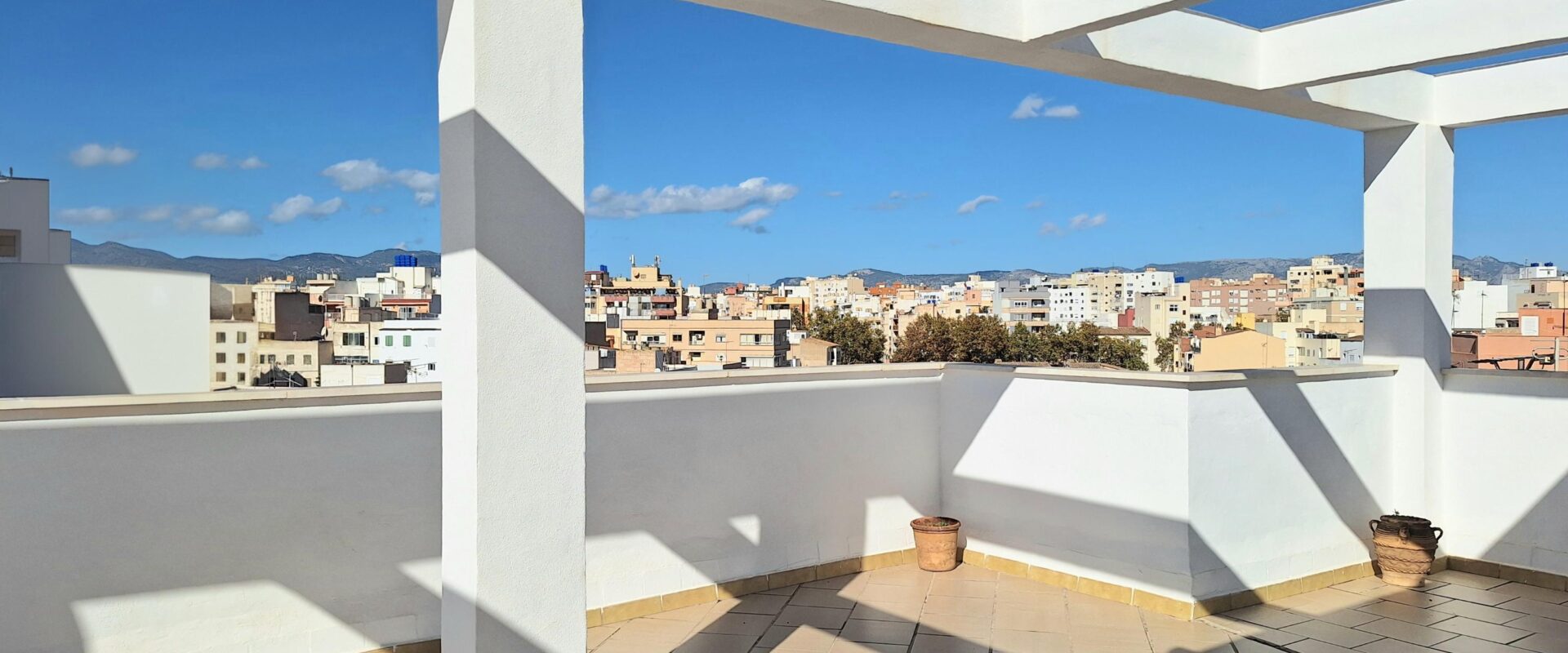 Duplex Penthouse with an Impressive Terrace in Palma