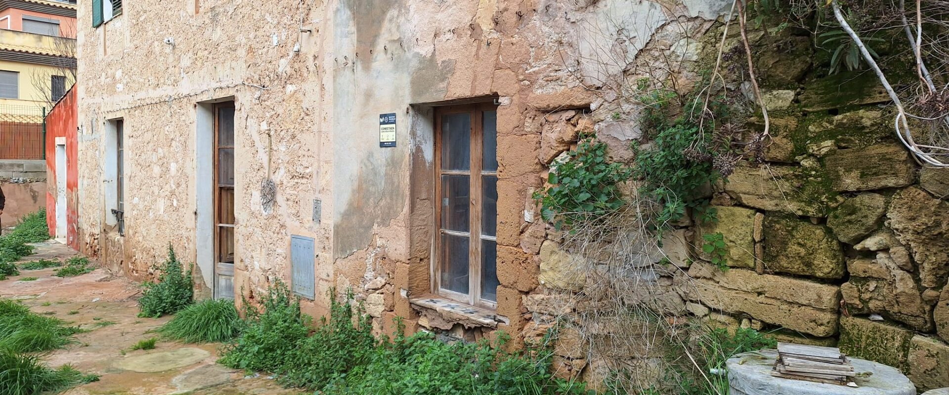 Ground Floor Property with Garden and Pool to Renovate in Son Espanyolet