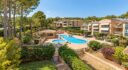 Exclusive renovated townhouse in Santa Ponsa with a garden and swimming pool